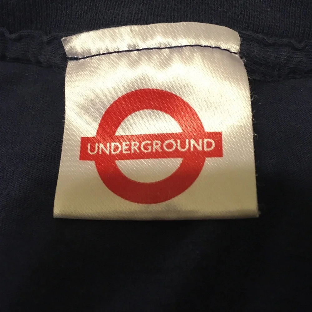 UK London Underground kids T-shirt “Mind the Gap”